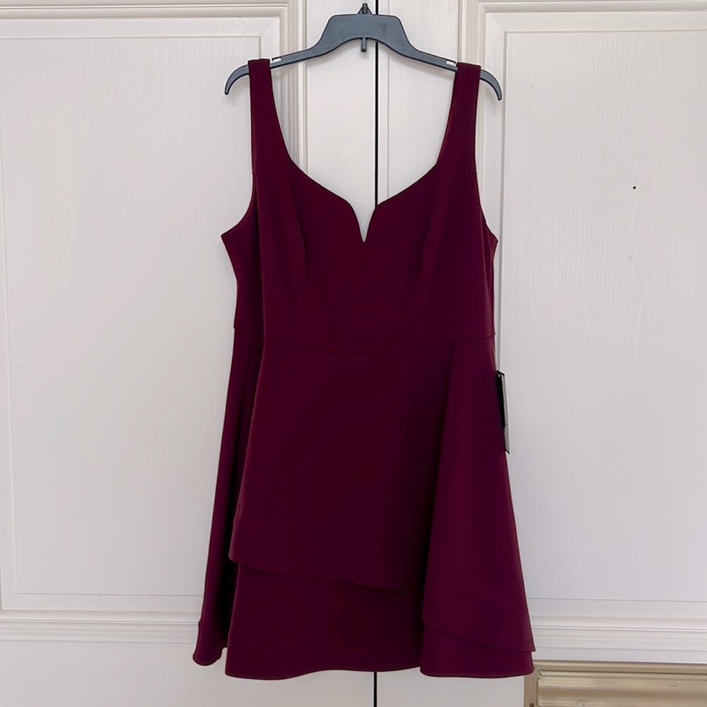 B Darlin plus size 18W trendy garnet prom dress notched neck tiered hem NWT